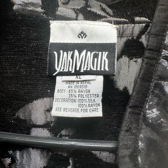 Jacket - Picture 5 of 5